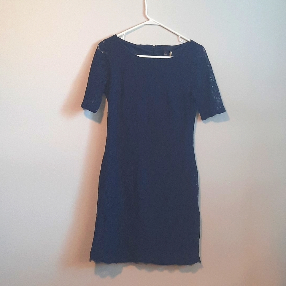 Navy blue floral lace Dana Buchman dress.  Size small.